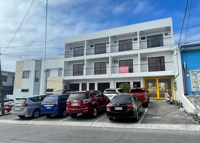 Guests house Palines Apartment Near Brittany Palazzo Villar City Alabang