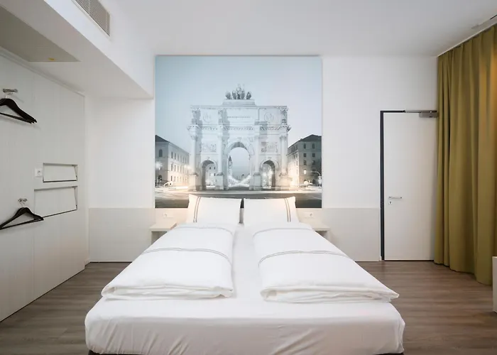 Super 8 By Wyndham Munich City West