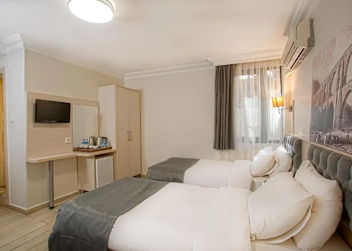 Sim Hotel