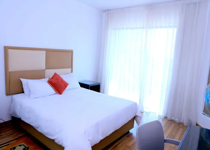 B&B only: Grand View B&B