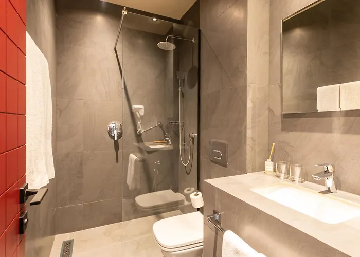 Nobo - Hotel In Old Tbilisi