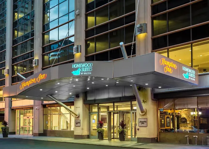 Dog friendly hotels Hampton Inn Chicago Downtown/Magnificent Mile