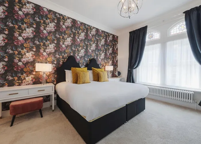 Somerset House Boutique Hotel And Restaurant