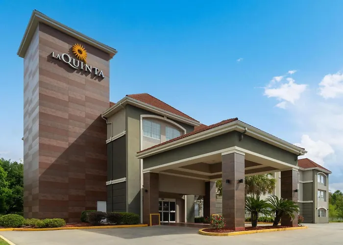 Dog friendly hotels La Quinta By Wyndham Baton Rouge Denham Springs