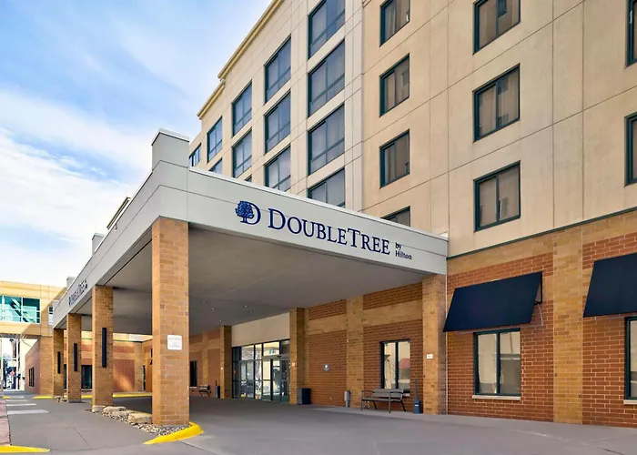 Doubletree By Hilton Davenport