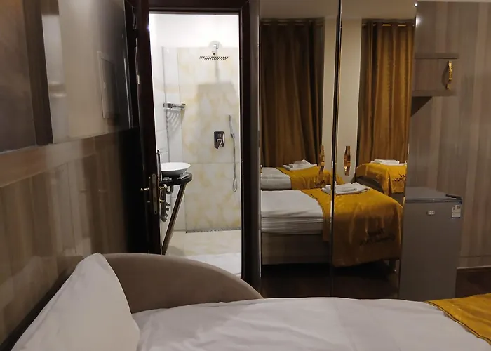 Hotel Grand Inn