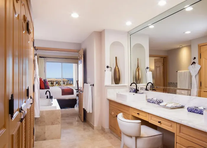 Villa La Estancia Beach Resort & Spa