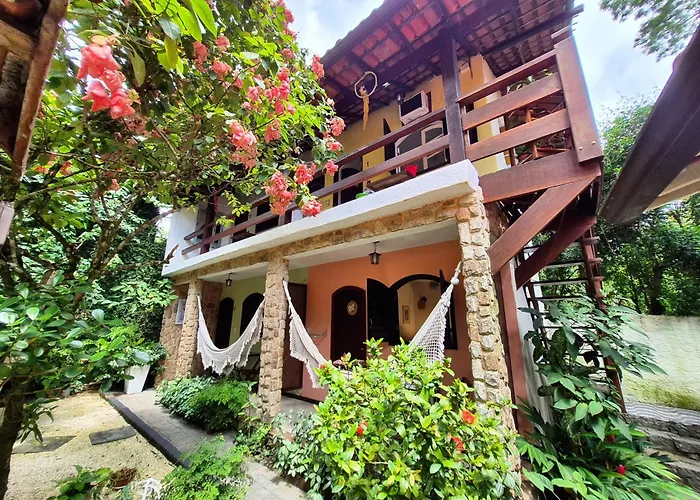 Aratinga Inn