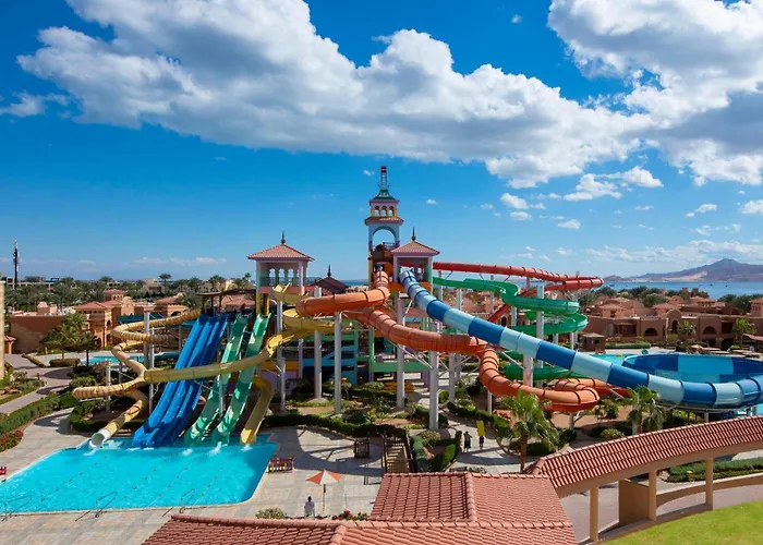 Hôtel de plage: Charmillion Gardens Aquapark