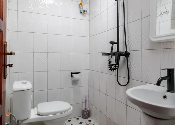 Habermotel Kasenyi - Entebbe