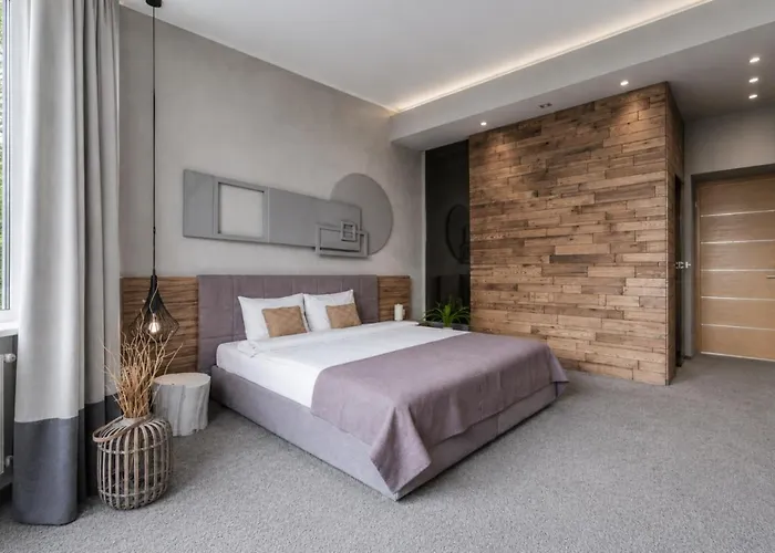 Poet Art Hotel