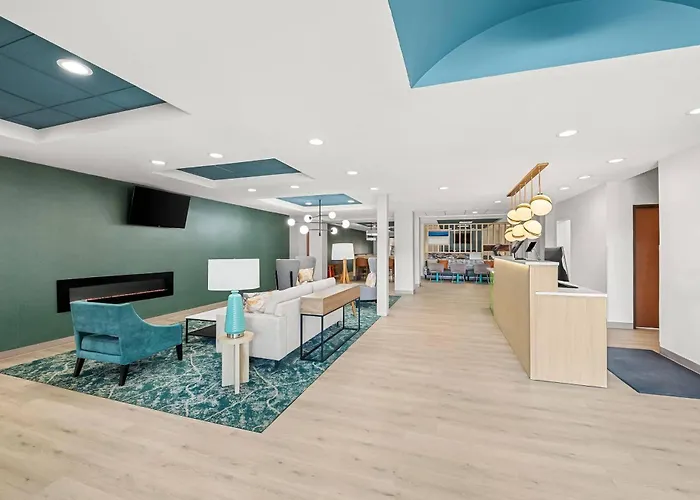 Comfort Suites Sanford