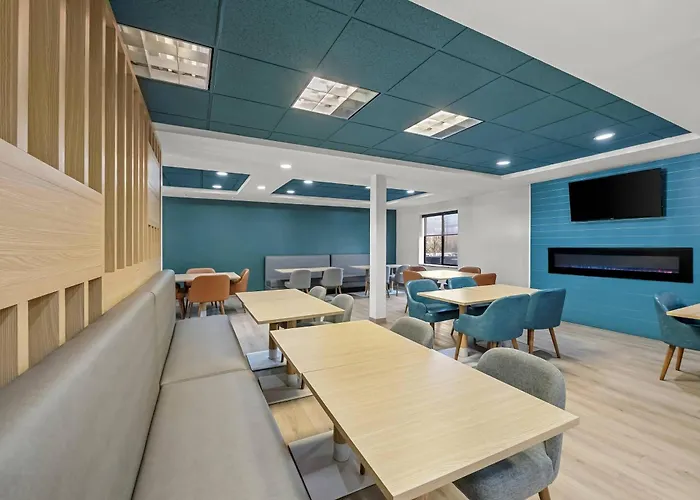 Comfort Suites Sanford