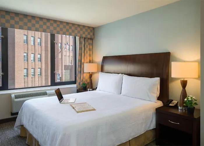  Hilton Garden Inn New York/Tribeca