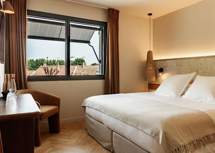 Hotel & Restaurants - Maison Chabran