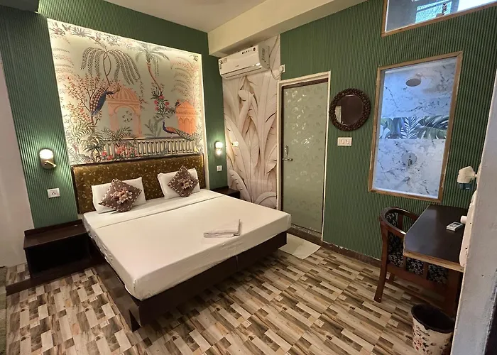 Family Hotel: Max Guest House