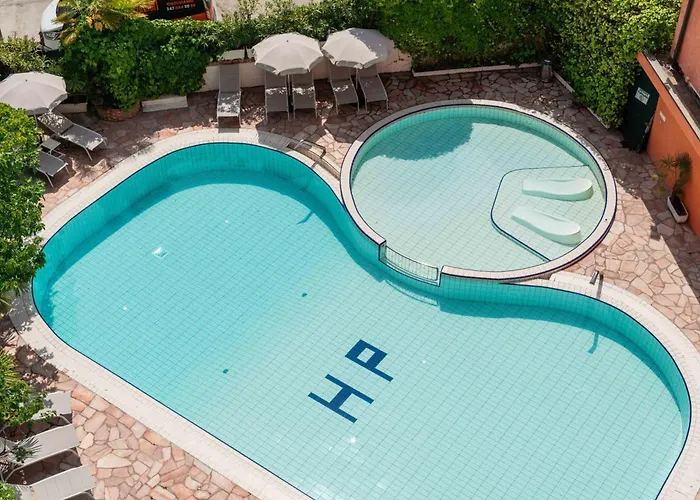 Family resorts Piccadilly