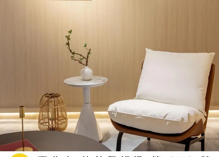 Resorts Guide New World