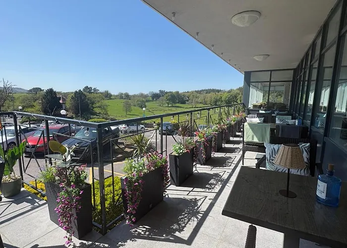 Westlodge Hotel & Leisure Centre