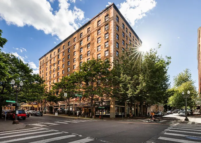 Heathman Hotel