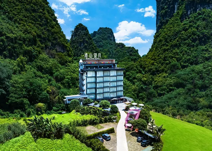 Lanshan Moon Resort