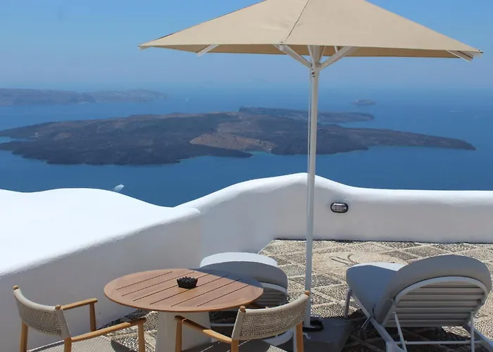 Cocoon Suites (Adults Only)