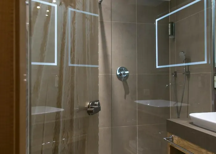 Hotel Am Dorfplatz Inkl Premium Sommerkarte (Adults Only)