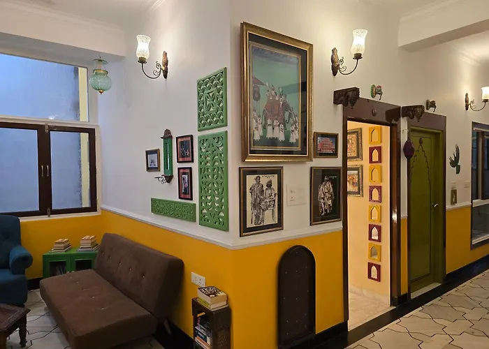 The Coral Court Homestay