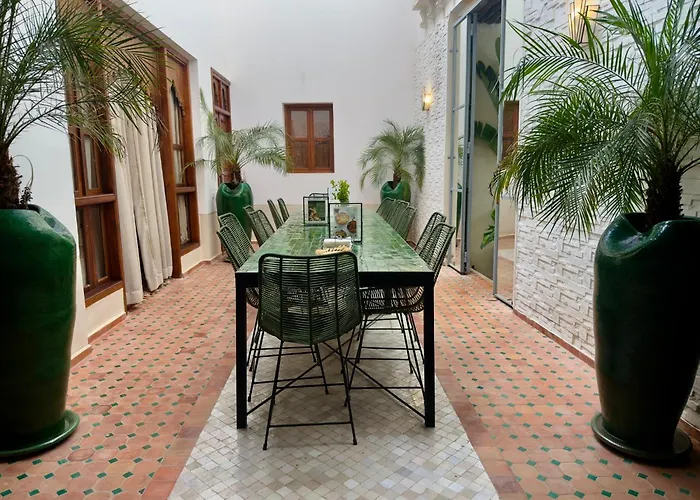 103 Riad Chelsie Pool Rooftop & Hammam