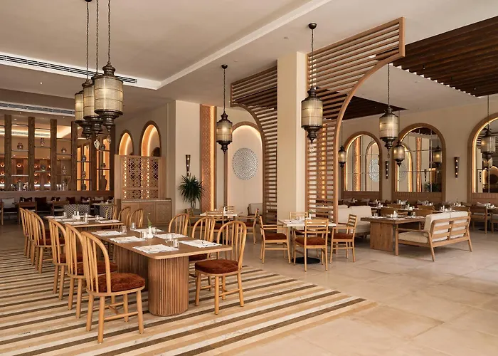 Sakhra Hotel & Spa, Almaza Bay