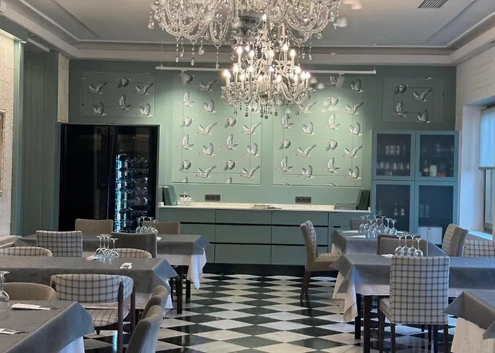 Hotel Restaurante El Valles 4 Estrellas