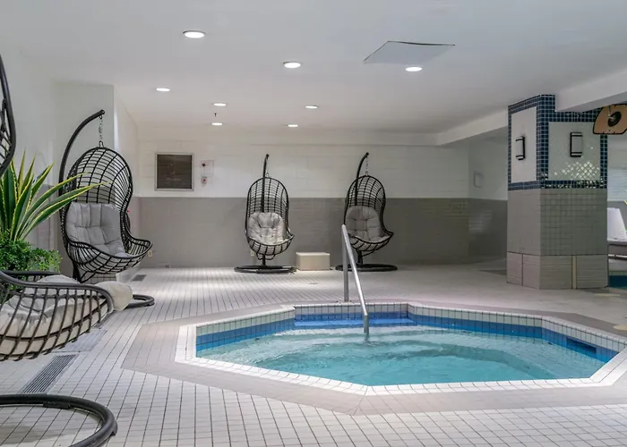 Romantic hotels Delta s By Marriott Montreal