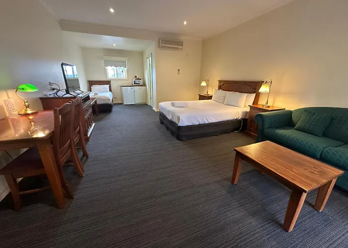 Best Western Crystal Inn