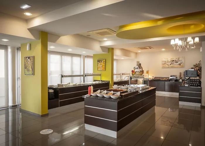 My Aparthotels Euronapa Apartments