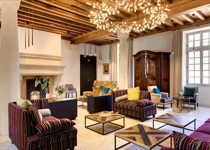 College des Doctrinaires, Hôtel, Résidence et SPA