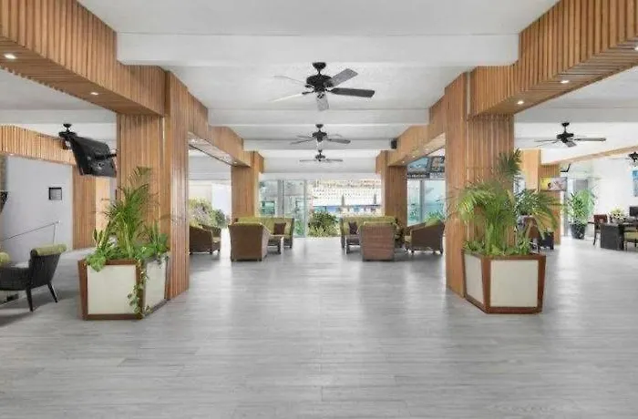 El Cid La Ceiba Hotel
