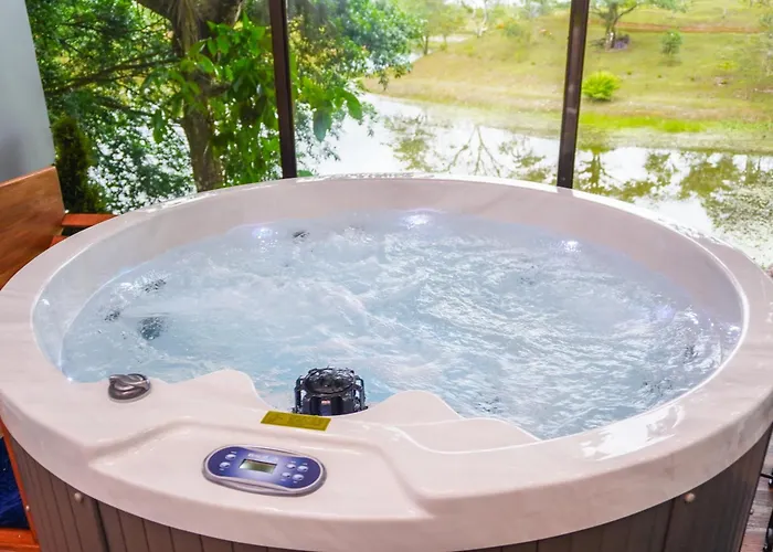 Hotel Ecopaisajes- Lake-Premier-Resort
