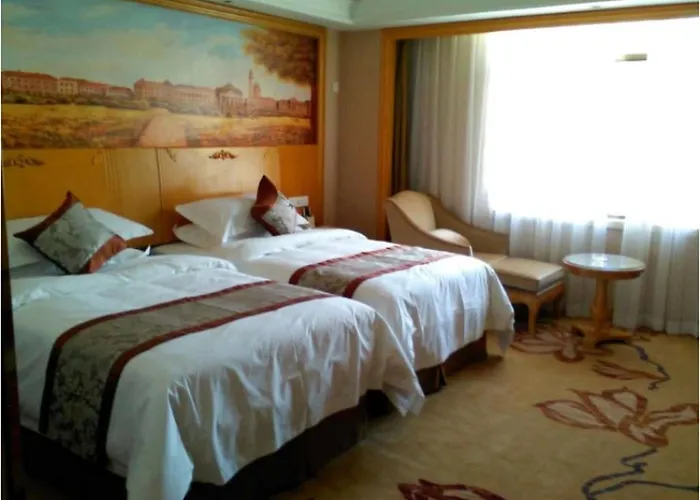 Vienna International Hotel Lhasa Potala Palace