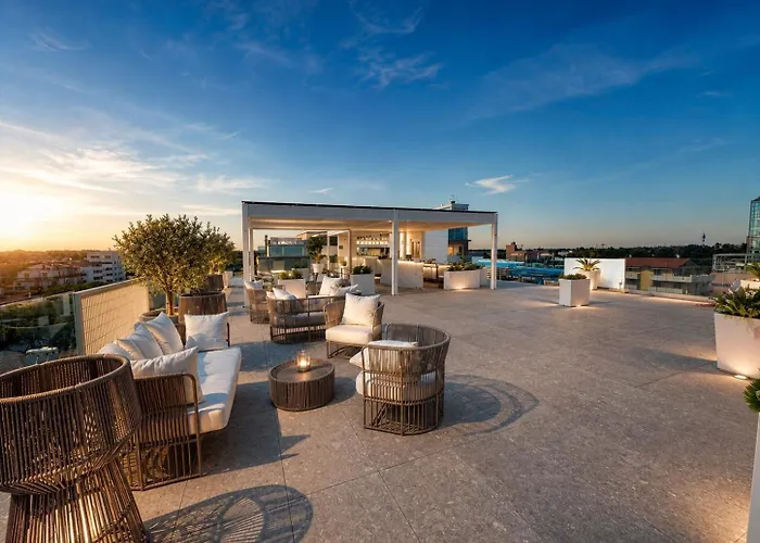 Schiavon Beach Palace
