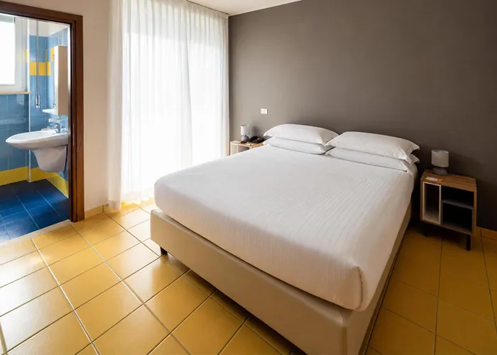 Phi Hotel Homy Druento