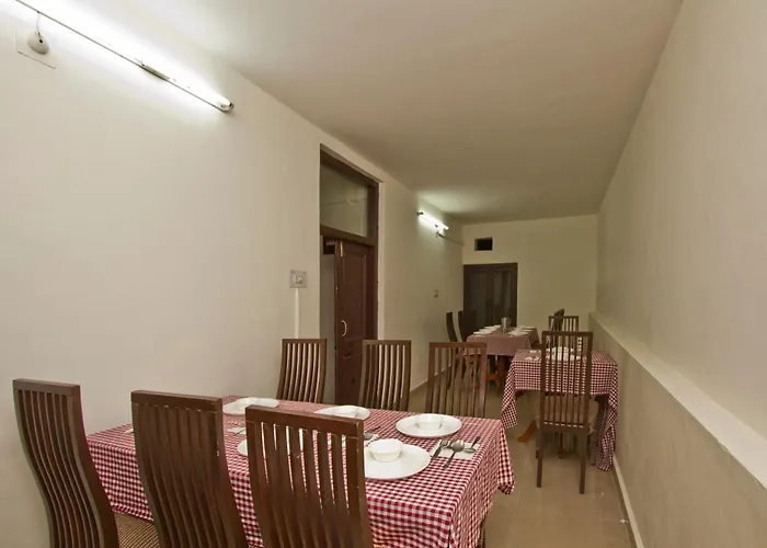 Hotel The Ssb - ! Luxury Balcony Rooms ! Mountain View ! Rooftop Cafe ! Big Parking ! Property Of The Year !