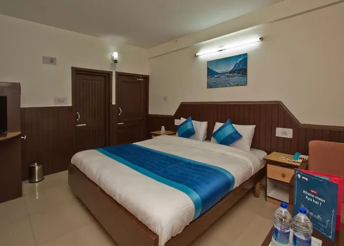 Hotel The Ssb - ! Luxury Balcony Rooms ! Mountain View ! Rooftop Cafe ! Big Parking ! Property Of The Year !