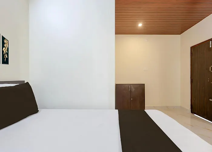 Hotel O Srinivasa Hotel Luxury Rooms