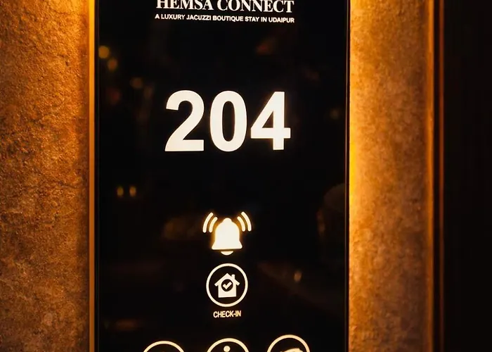 Hotel Hemsa Connect A Luxury Jacuzzi Boutique Stay, Udaipur