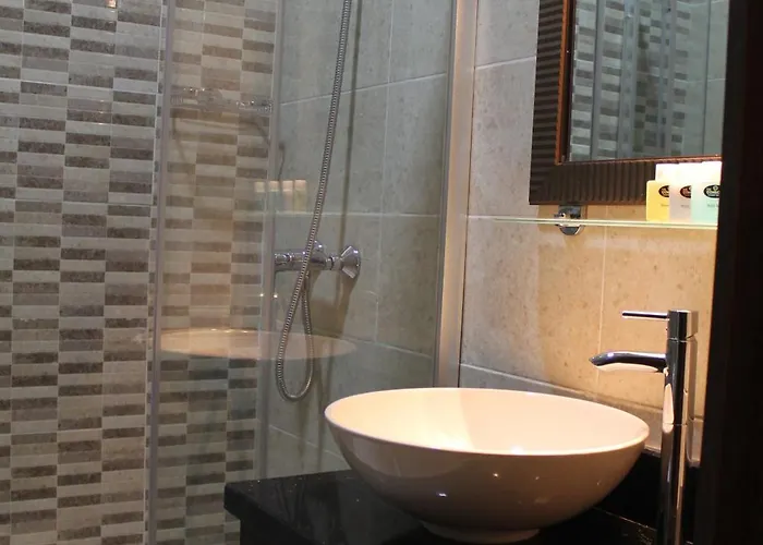 Consort Luxury Suites