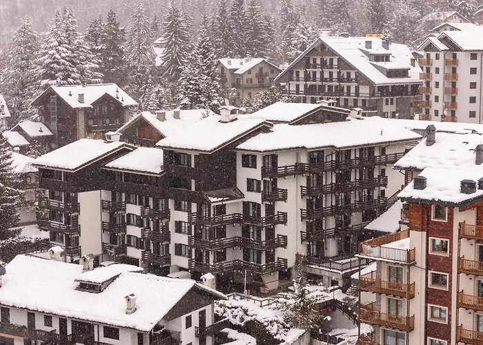  Les Jumeaux Courmayeur