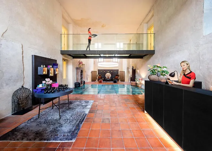 Mandarin Oriental,