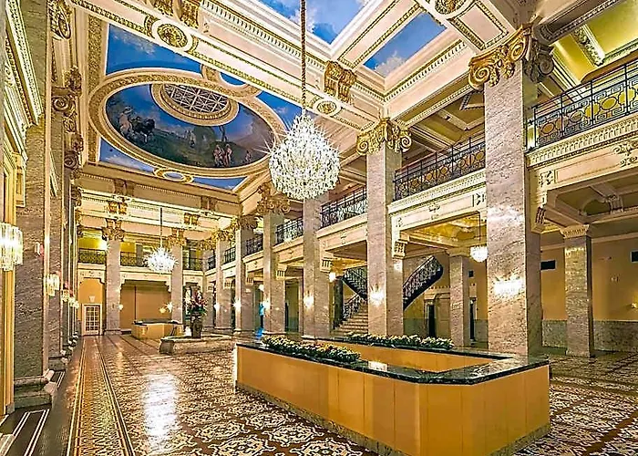 Hotel Bentley