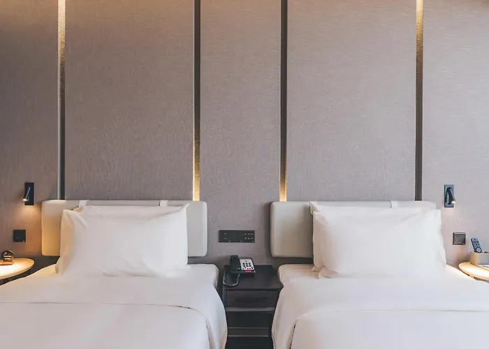 Atour Hotel