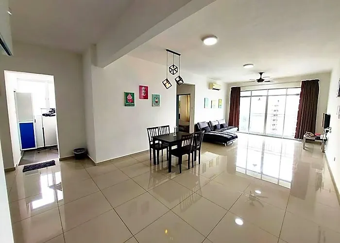 Sr28-Houseprivate-3Room-Bighouse 2Carpark
